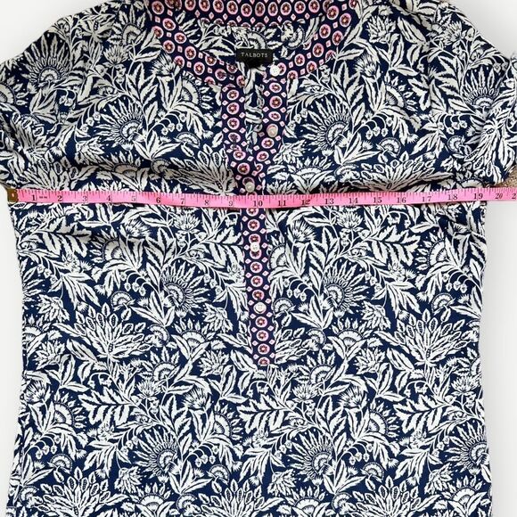 Talbots Long Sleeve Band Collar Flowy Floral Henley Style Popover Top. Small. - Picture 5 of 9